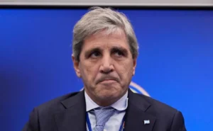 caputo preocupado