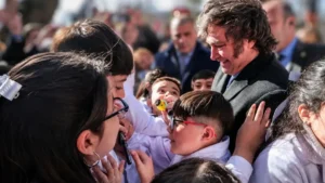 Javier Milei oficializó el Día del Niño mediante el Decreto 562/2025